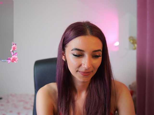 RocknRose18 live cam on BongaCams