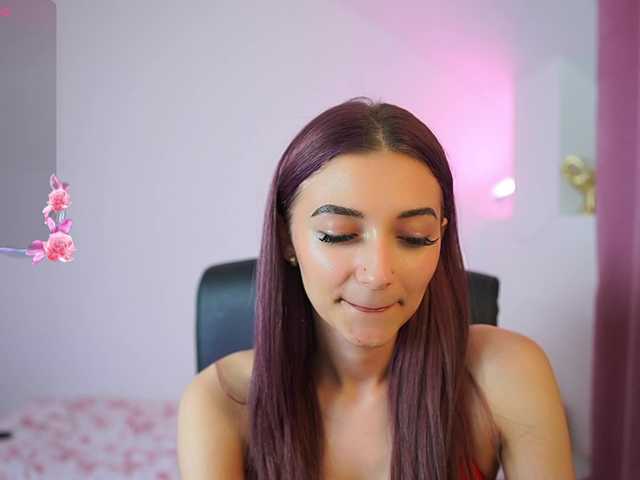 RocknRose18 live cam on BongaCams