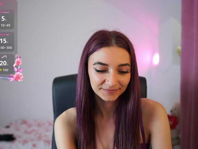 RocknRose18 live cam on BongaCams