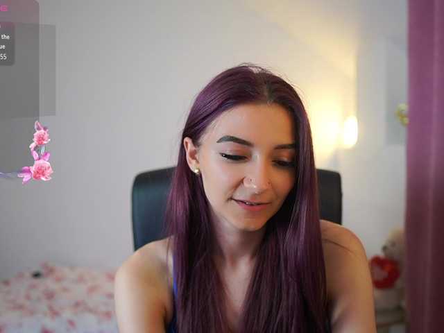RocknRose18 live cam on BongaCams