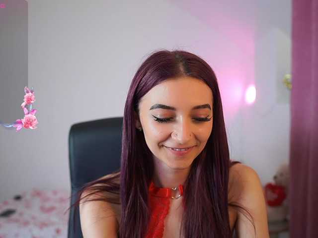 RocknRose18 live cam on BongaCams