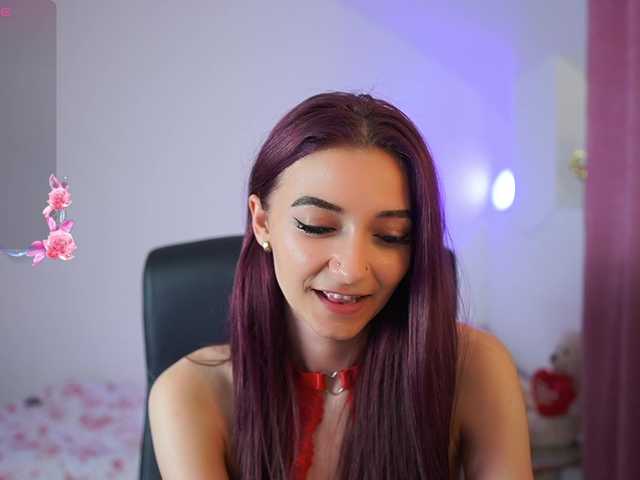 RocknRose18 live cam on BongaCams