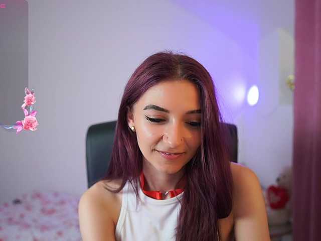 RocknRose18 live cam on BongaCams