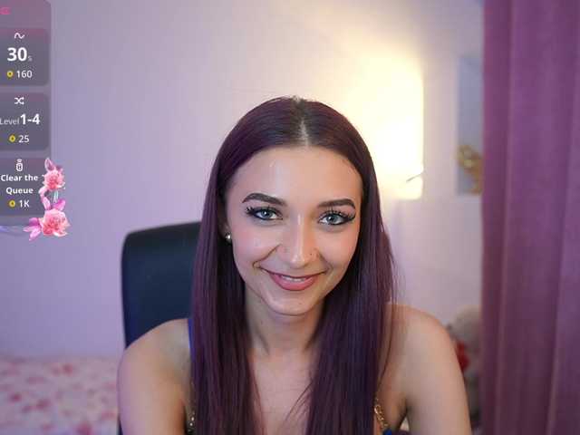 RocknRose18 live cam on BongaCams