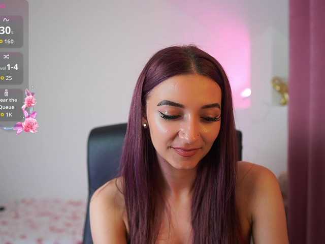 RocknRose18 live cam on BongaCams