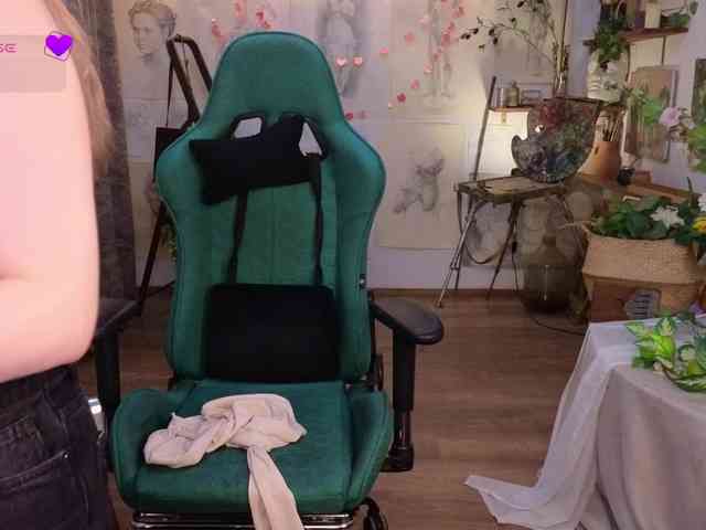 KittyPantera webcam