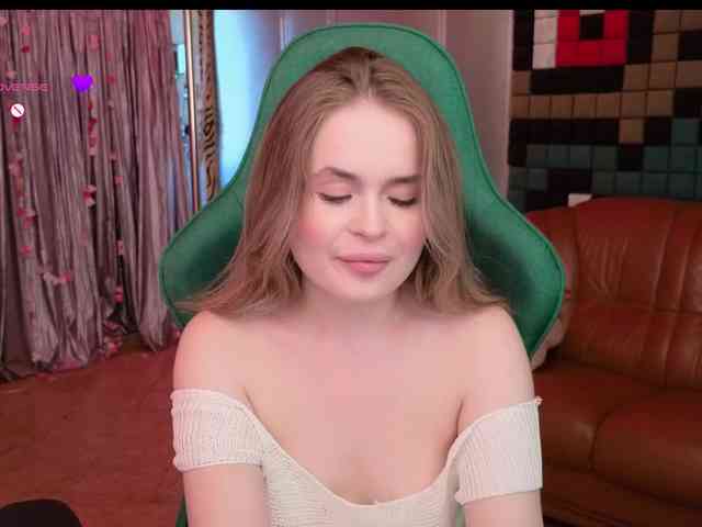 KittyPantera webcam