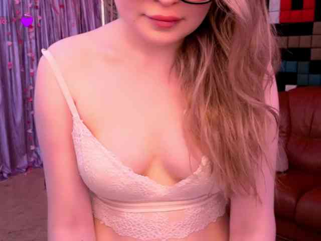 KittyPantera webcam