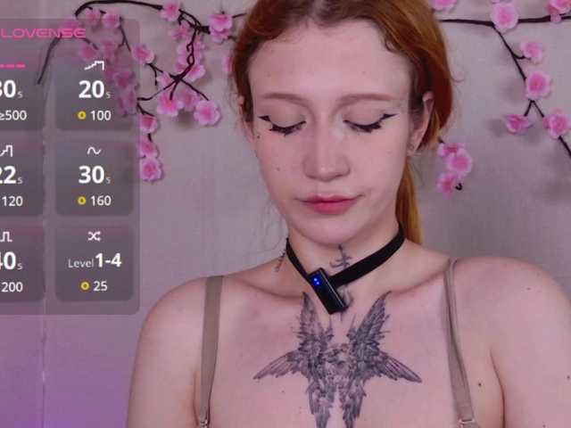 EvaMoran live cam on BongaCams