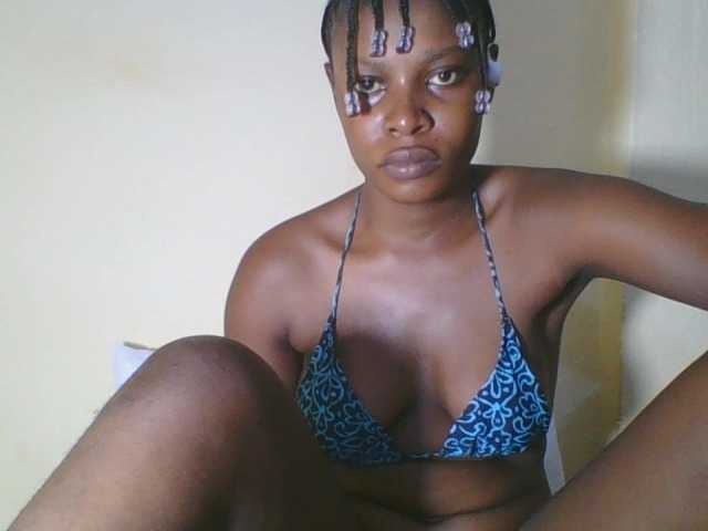 Blacksweetbeb live cam on BongaCams