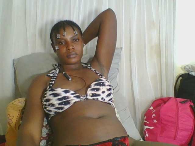 Blacksweetbeb live cam on BongaCams