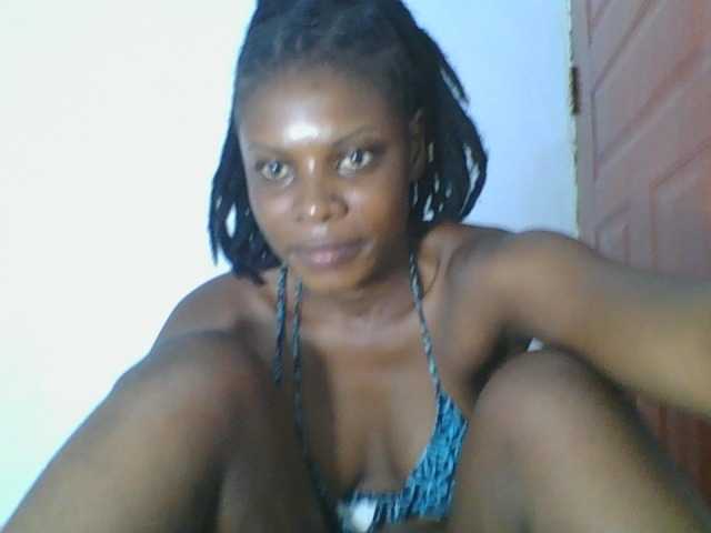 Blacksweetbeb live cam on BongaCams