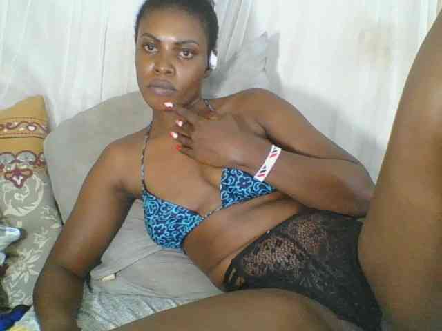 Blacksweetbeb webcam