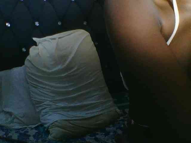 Blacksweetbeb webcam