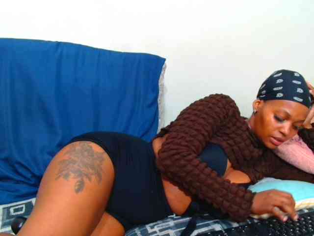 SlutyKay webcam