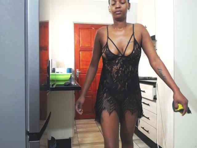 SlutyKay webcam