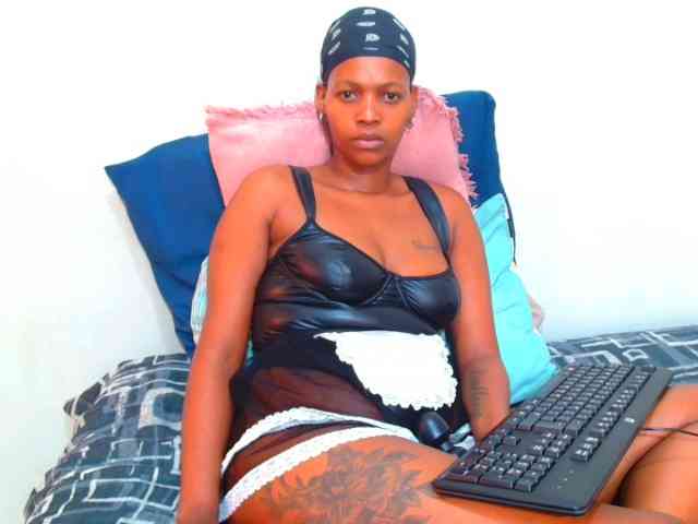 SlutyKay webcam