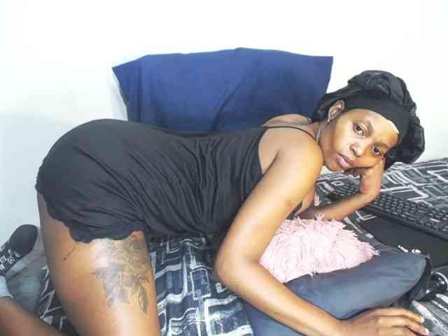 SlutyKay webcam