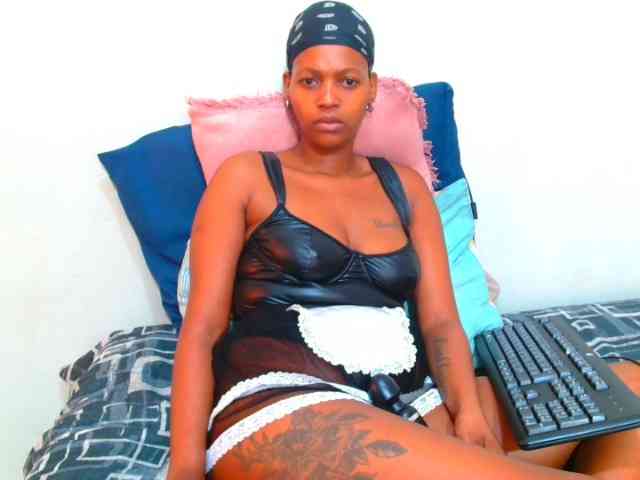 SlutyKay webcam