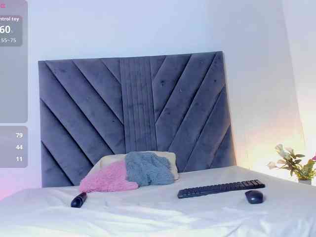 Miaatorres webcam