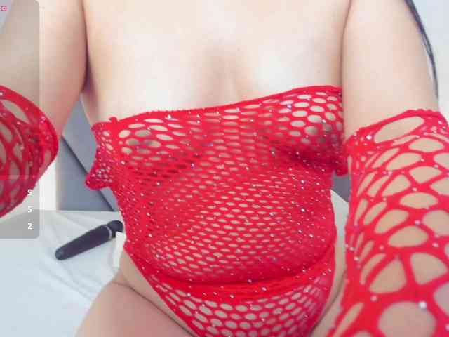 Miaatorres webcam