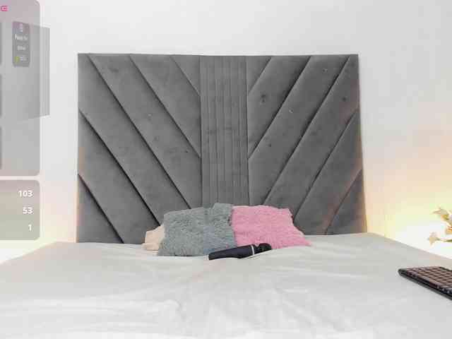 Miaatorres webcam