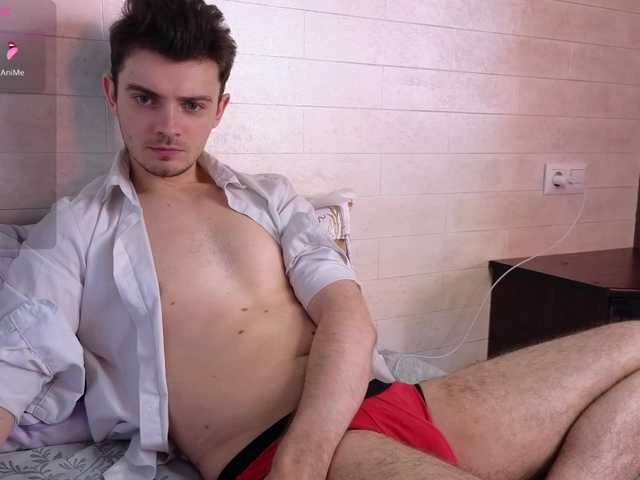 Peachb0y live cam