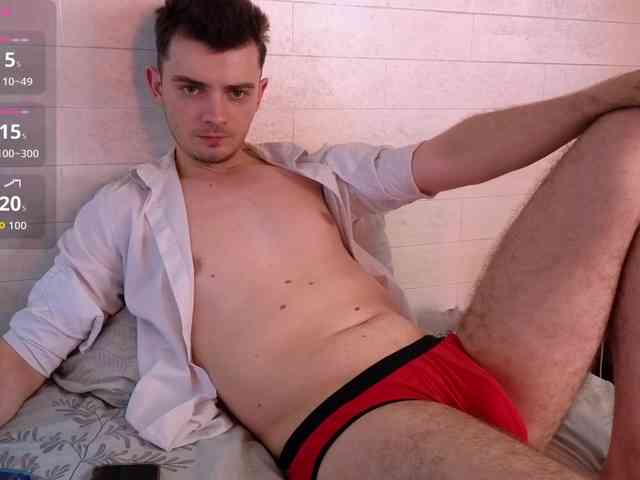 Peachb0y Live Webcam on BongaCams