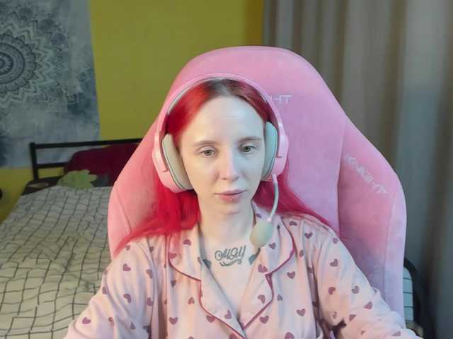 MoonScar's BongaCams show and profile