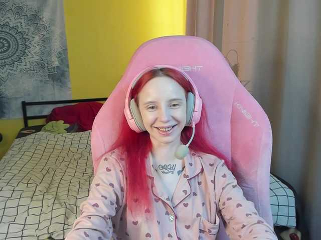 MoonScar's BongaCams show and profile