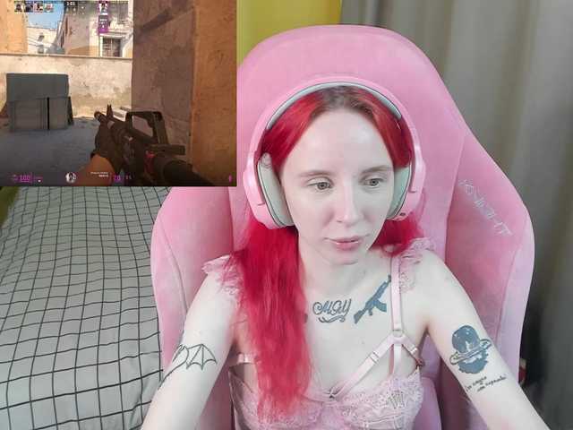 MoonScar's BongaCams show and profile