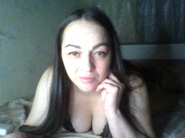 KissyHoney live webcam show