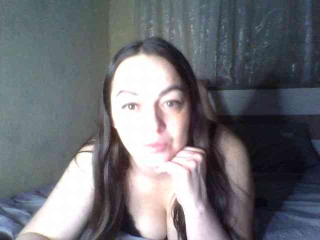 KissyHoney webcam