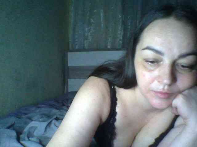KissyHoney webcam