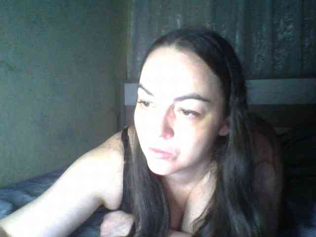 KissyHoney webcam