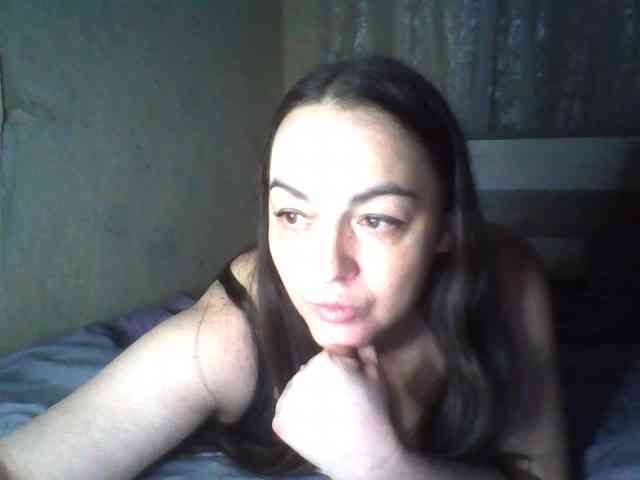 KissyHoney webcam