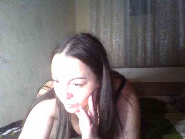 KissyHoney webcam