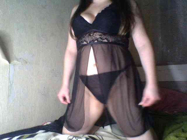 KissyHoney webcam