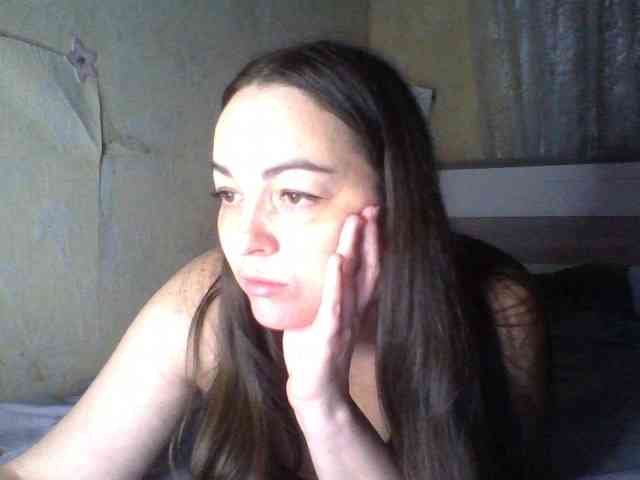 KissyHoney webcam
