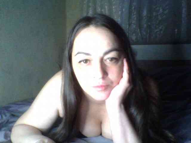 KissyHoney webcam