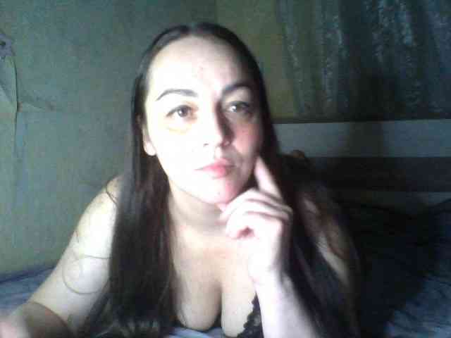 KissyHoney webcam