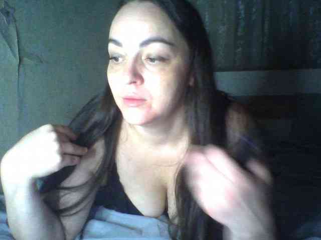 KissyHoney webcam