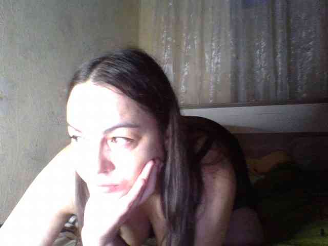 KissyHoney webcam