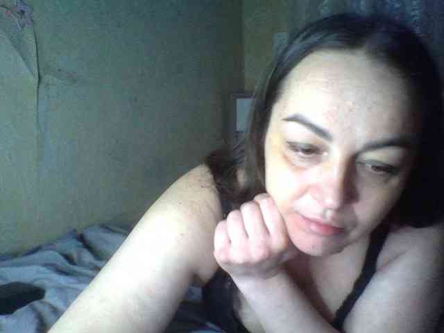 KissyHoney webcam