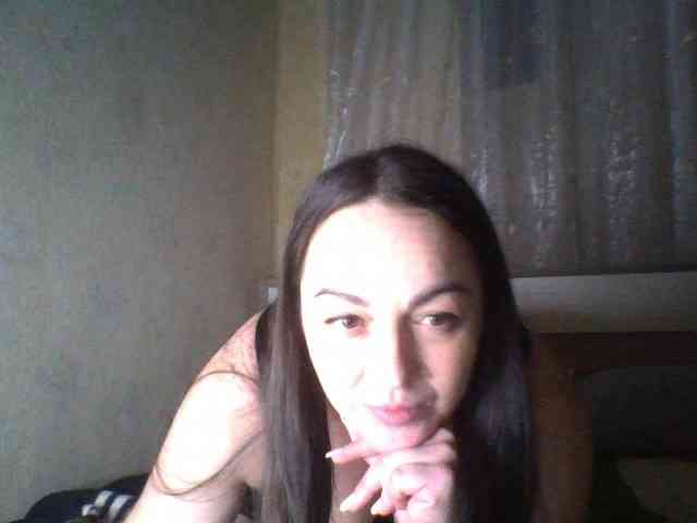 KissyHoney webcam