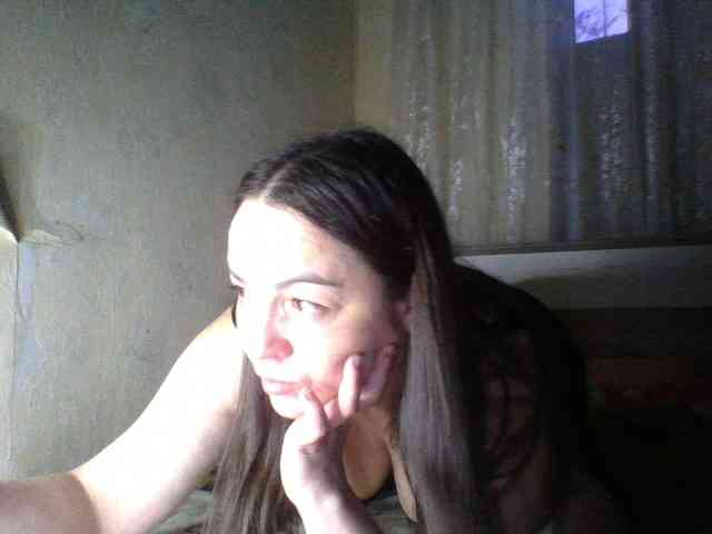 KissyHoney webcam