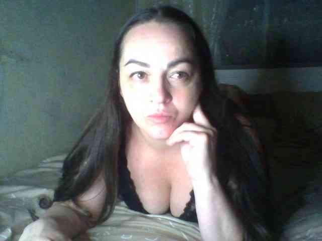 KissyHoney webcam