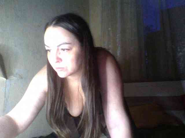 KissyHoney webcam