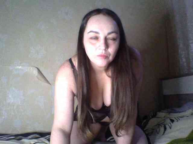 KissyHoney webcam