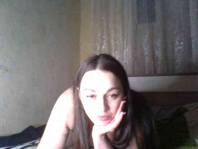 KissyHoney webcam